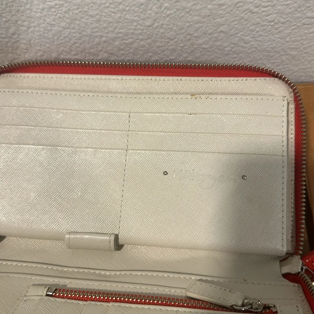 White and Orange Wallet - Picture 6 of 8